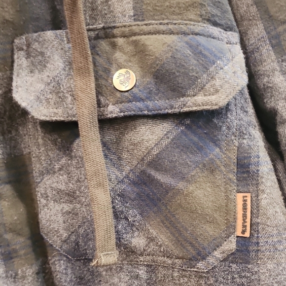 Legendary Outfitters Blue, Green,and Grey Hooded Flannel Quilted Jacket - Picture 10 of 13